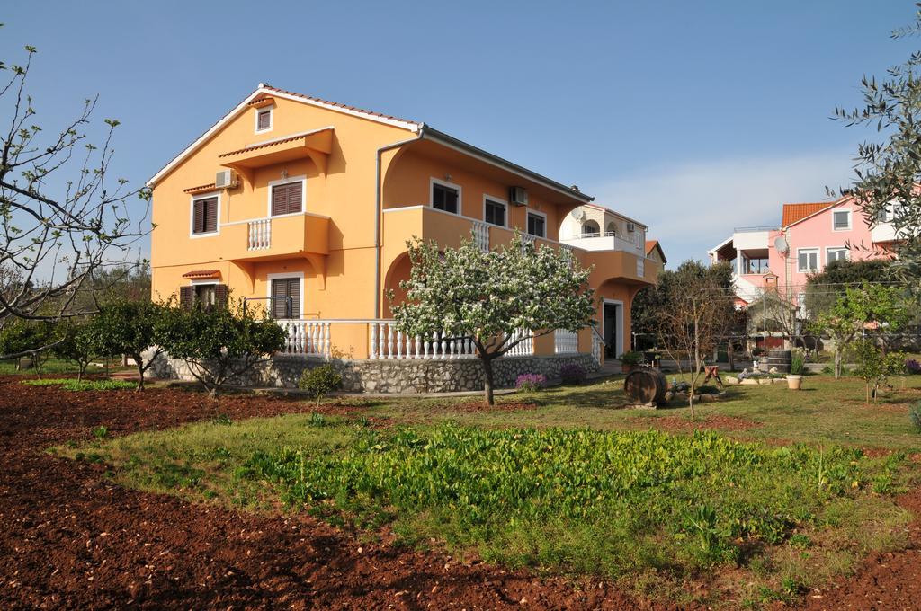 A&L Apartment Sukošan Exterior foto