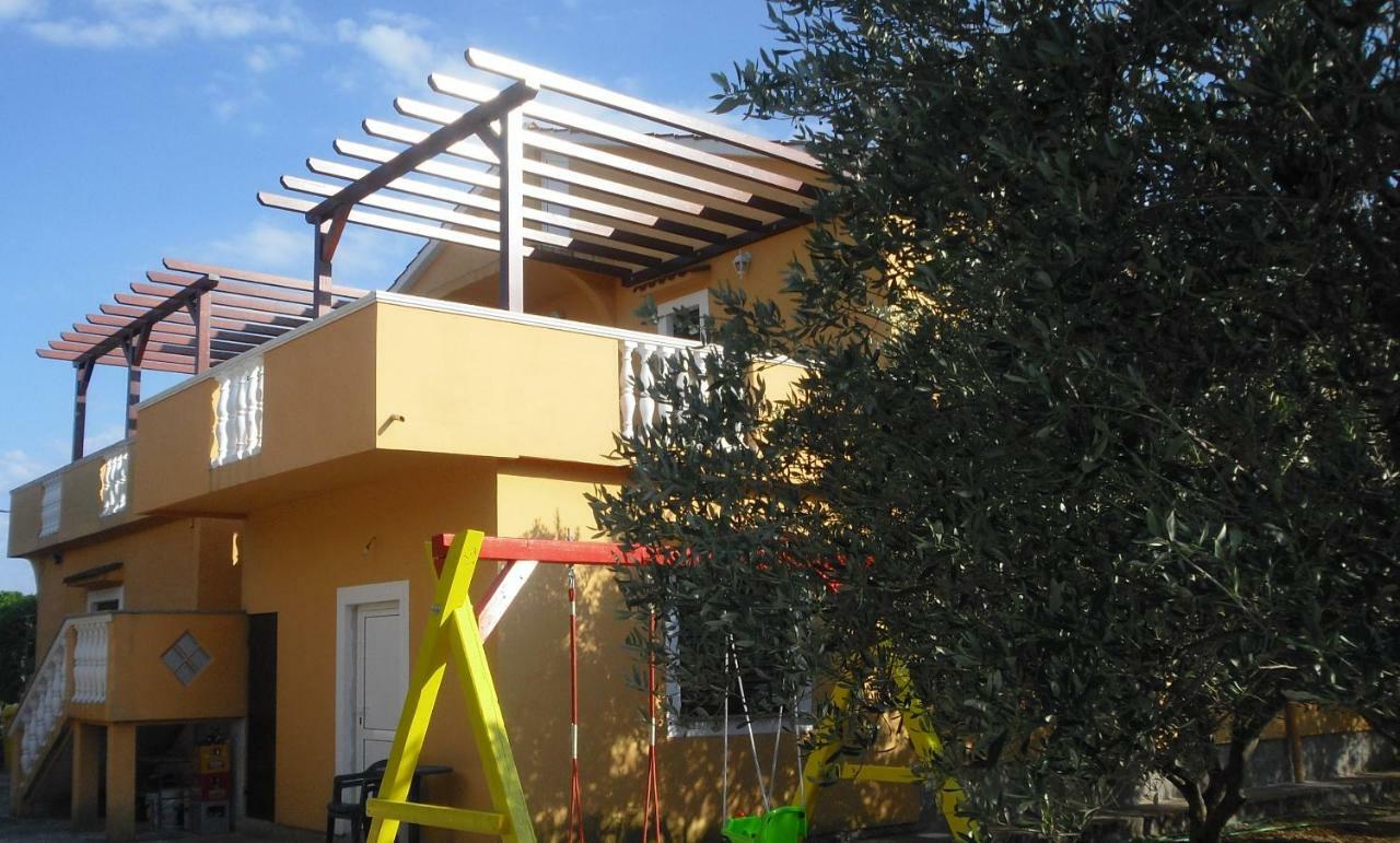 A&L Apartment Sukošan Exterior foto